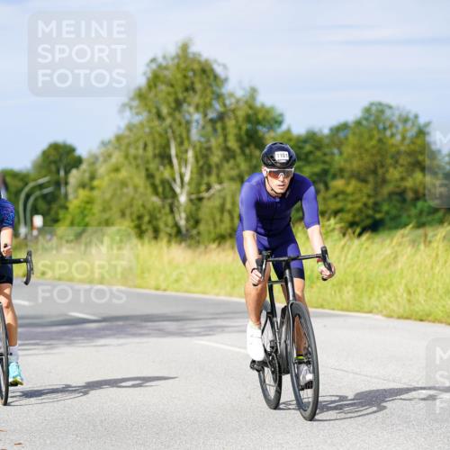 31.08.2025 - Elbe Triathlon Hamburg Michael Burmester http://msf.ph/oto/8675934 31.08.2025 10:22:03 Radfahren 413, 783, 796, 814, 842, 1030, 1042, 1081, 1101 meine-sportfotos.de