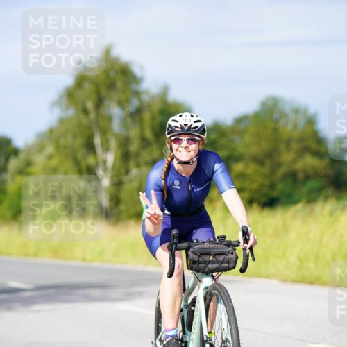 31.08.2025 - Elbe Triathlon Hamburg Michael Burmester http://msf.ph/oto/8675975 31.08.2025 10:22:10 Radfahren 413, 783, 824, 1000, 1081 meine-sportfotos.de