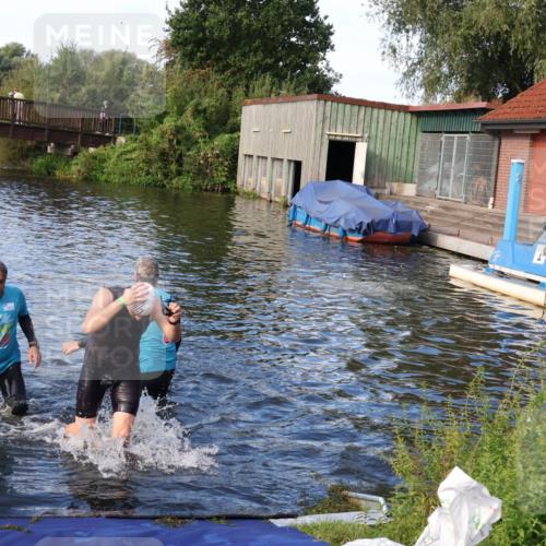 31.08.2025 - Elbe Triathlon Hamburg Luisa Fischer http://msf.ph/oto/8676080 31.08.2025 09:04:00 Schwimmen 528 meine-sportfotos.de