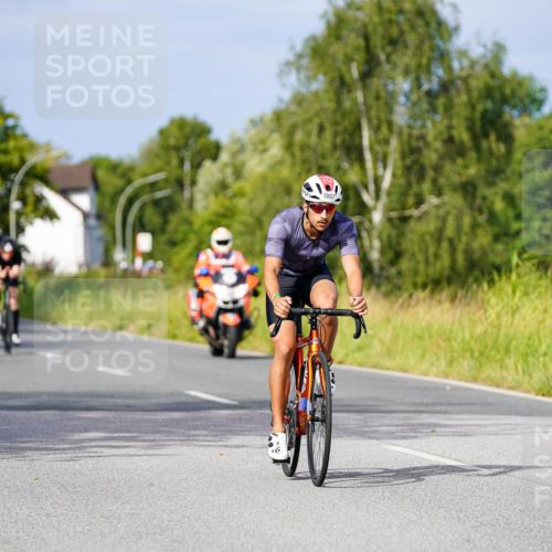 31.08.2025 - Elbe Triathlon Hamburg Michael Burmester http://msf.ph/oto/8676131 31.08.2025 10:22:53 Radfahren 747, 805, 871, 878, 942, 963, 971, 978, 1007, 1048, 1063, 1067 meine-sportfotos.de