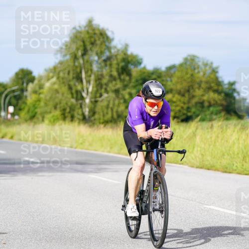 31.08.2025 - Elbe Triathlon Hamburg Michael Burmester http://msf.ph/oto/8676245 31.08.2025 10:23:17 Radfahren 922, 965, 989, 1016, 1056, 1086, 1107 meine-sportfotos.de