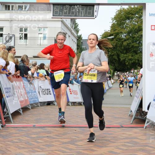 31.08.2025 - 21. Blankeneser Heldenlauf Strokosch-Dieckow http://msf.ph/oto/8676283 31.08.2025 10:28:33 Ziel 2249, 2173, 2727, 2351 meine-sportfotos.de