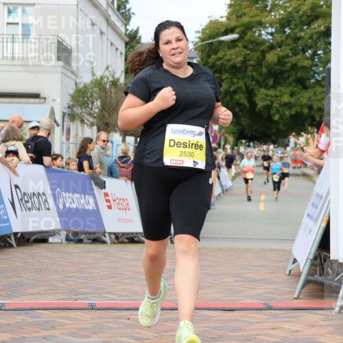 31.08.2025 - 21. Blankeneser Heldenlauf Strokosch-Dieckow http://msf.ph/oto/8676311 31.08.2025 10:33:48 Ziel 2635, 2634, 2530, 2534 meine-sportfotos.de