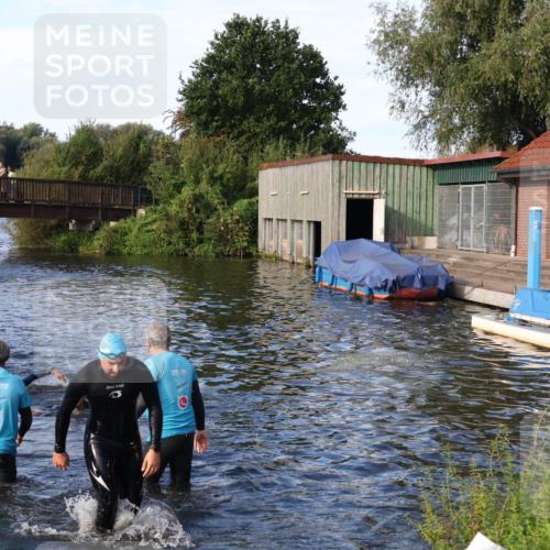 31.08.2025 - Elbe Triathlon Hamburg Luisa Fischer http://msf.ph/oto/8676378 31.08.2025 09:07:26 Schwimmen 388, 405, 618 meine-sportfotos.de