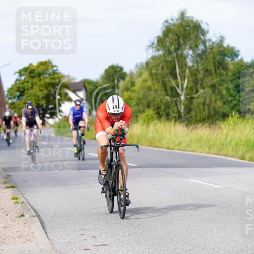 31.08.2025 - Elbe Triathlon Hamburg Michael Burmester http://msf.ph/oto/8676847 31.08.2025 10:25:49 Radfahren 973, 1029, 1054, 1060, 1133 meine-sportfotos.de