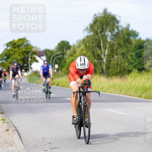 31.08.2025 - Elbe Triathlon Hamburg Michael Burmester http://msf.ph/oto/8676853 31.08.2025 10:25:49 Radfahren 973, 1029, 1054, 1060, 1133 meine-sportfotos.de