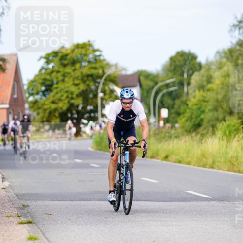 31.08.2025 - Elbe Triathlon Hamburg Michael Burmester http://msf.ph/oto/8676925 31.08.2025 10:26:05 Radfahren 768, 806, 1022, 1082 meine-sportfotos.de