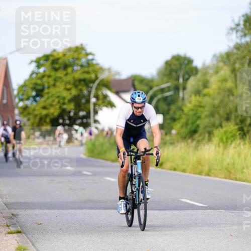 31.08.2025 - Elbe Triathlon Hamburg Michael Burmester http://msf.ph/oto/8676929 31.08.2025 10:26:05 Radfahren 768, 806, 1022, 1082 meine-sportfotos.de