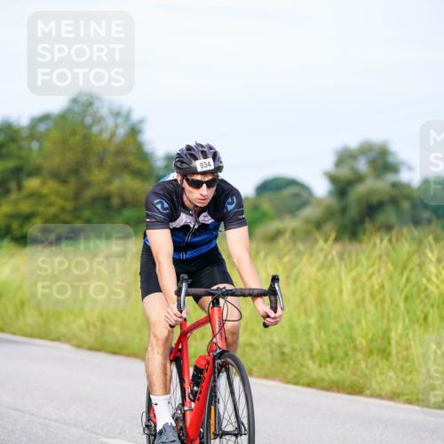 31.08.2025 - Elbe Triathlon Hamburg Michael Burmester http://msf.ph/oto/8677009 31.08.2025 10:26:32 Radfahren 785, 934, 951, 980 meine-sportfotos.de