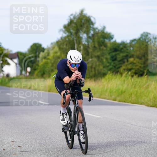 31.08.2025 - Elbe Triathlon Hamburg Michael Burmester http://msf.ph/oto/8677140 31.08.2025 10:27:17 Radfahren 1013, 1027, 1105, 1129 meine-sportfotos.de