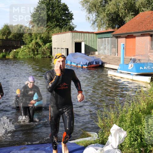 31.08.2025 - Elbe Triathlon Hamburg Luisa Fischer http://msf.ph/oto/8677156 31.08.2025 09:14:18 Schwimmen 597, 601, 638, 659 meine-sportfotos.de