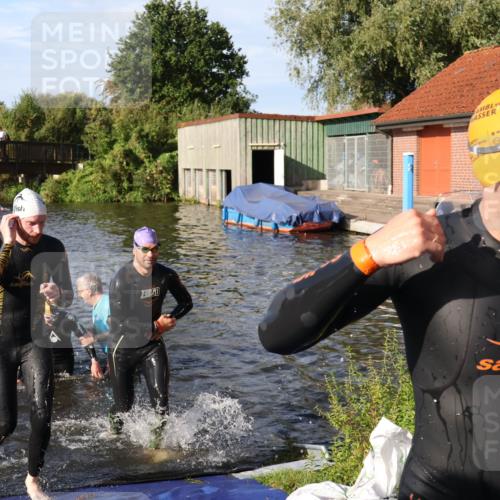 31.08.2025 - Elbe Triathlon Hamburg Luisa Fischer http://msf.ph/oto/8677161 31.08.2025 09:14:19 Schwimmen 597, 601, 638, 659 meine-sportfotos.de