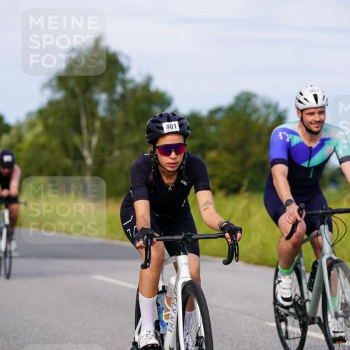 31.08.2025 - Elbe Triathlon Hamburg Michael Burmester http://msf.ph/oto/8677229 31.08.2025 10:27:49 Radfahren 401, 779, 1057, 1098, 1148 meine-sportfotos.de