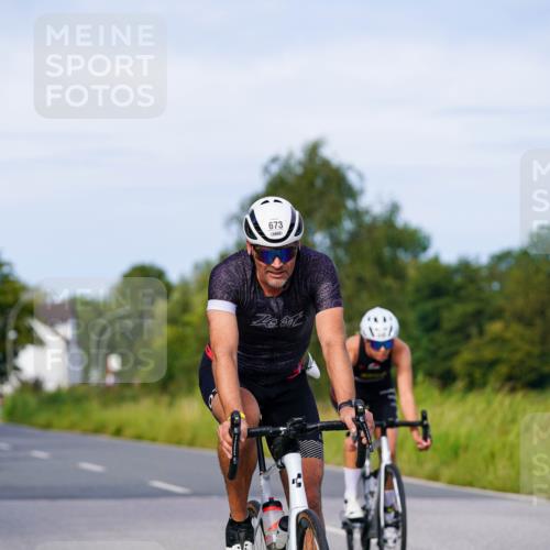 31.08.2025 - Elbe Triathlon Hamburg Michael Burmester http://msf.ph/oto/8677344 31.08.2025 10:28:33 Radfahren 673, 748, 789, 815, 848, 876 meine-sportfotos.de