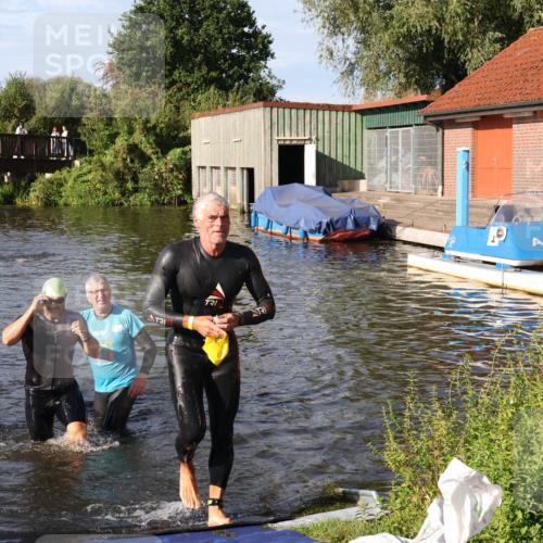 31.08.2025 - Elbe Triathlon Hamburg Luisa Fischer http://msf.ph/oto/8677452 31.08.2025 09:16:58 Schwimmen 569, 773 meine-sportfotos.de