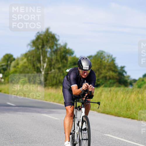 31.08.2025 - Elbe Triathlon Hamburg Michael Burmester http://msf.ph/oto/8677522 31.08.2025 10:29:45 Radfahren 775, 894, 916, 1017 meine-sportfotos.de