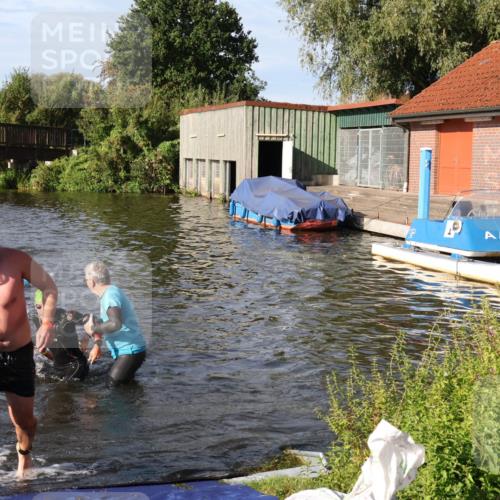 31.08.2025 - Elbe Triathlon Hamburg Luisa Fischer http://msf.ph/oto/8677583 31.08.2025 09:18:12 Schwimmen 413, 577, 617, 654, 723, 770 meine-sportfotos.de
