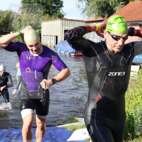 31.08.2025 - Elbe Triathlon Hamburg Luisa Fischer http://msf.ph/oto/8677598 31.08.2025 09:18:17 Schwimmen 413, 577, 723, 756, 770 meine-sportfotos.de