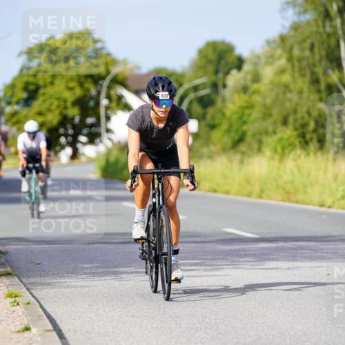 31.08.2025 - Elbe Triathlon Hamburg Michael Burmester http://msf.ph/oto/8677715 31.08.2025 10:30:47 Radfahren 593, 800, 835, 956, 1121, 1164 meine-sportfotos.de