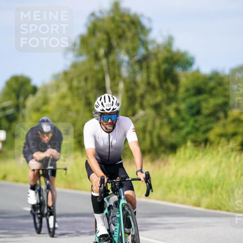 31.08.2025 - Elbe Triathlon Hamburg Michael Burmester http://msf.ph/oto/8677726 31.08.2025 10:30:51 Radfahren 593, 835, 864, 956, 1164 meine-sportfotos.de