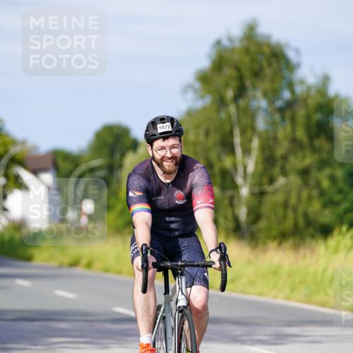 31.08.2025 - Elbe Triathlon Hamburg Michael Burmester http://msf.ph/oto/8677773 31.08.2025 10:31:15 Radfahren 1072, 1187 meine-sportfotos.de