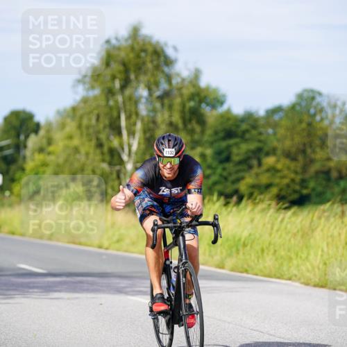 31.08.2025 - Elbe Triathlon Hamburg Michael Burmester http://msf.ph/oto/8677790 31.08.2025 10:31:23 Radfahren 1128, 1132, 1246 meine-sportfotos.de