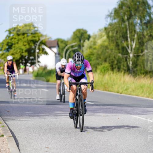31.08.2025 - Elbe Triathlon Hamburg Michael Burmester http://msf.ph/oto/8677851 31.08.2025 10:31:47 Radfahren 868, 906, 1014, 1143, 1224 meine-sportfotos.de