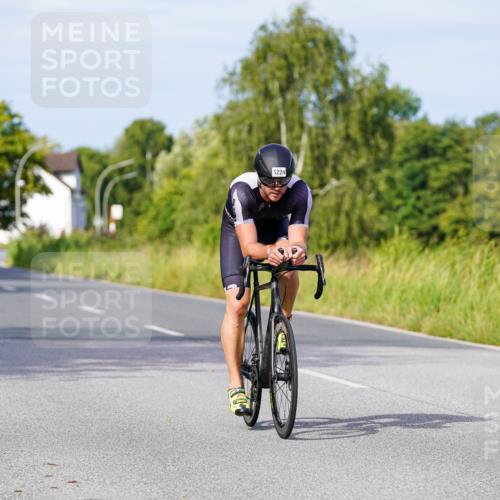 31.08.2025 - Elbe Triathlon Hamburg Michael Burmester http://msf.ph/oto/8677880 31.08.2025 10:31:54 Radfahren 886, 912, 1224 meine-sportfotos.de