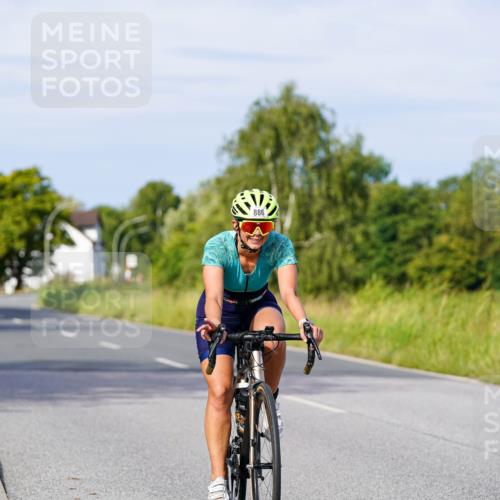 31.08.2025 - Elbe Triathlon Hamburg Michael Burmester http://msf.ph/oto/8677891 31.08.2025 10:31:56 Radfahren 886, 912, 1224 meine-sportfotos.de