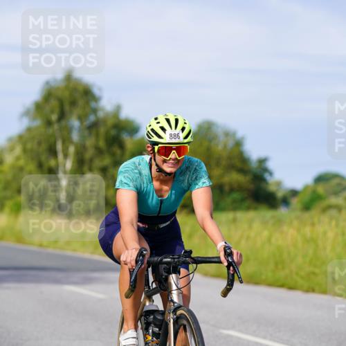 31.08.2025 - Elbe Triathlon Hamburg Michael Burmester http://msf.ph/oto/8677894 31.08.2025 10:31:56 Radfahren 886, 912, 1224 meine-sportfotos.de