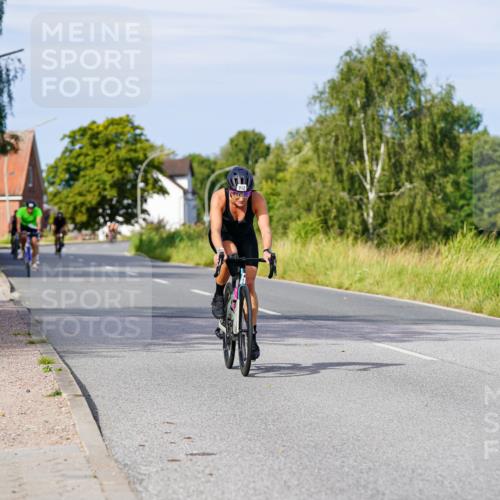 31.08.2025 - Elbe Triathlon Hamburg Michael Burmester http://msf.ph/oto/8677898 31.08.2025 10:32:00 Radfahren 787, 912, 1216 meine-sportfotos.de