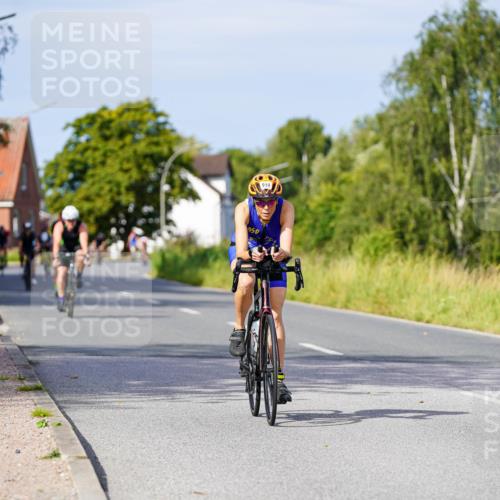 31.08.2025 - Elbe Triathlon Hamburg Michael Burmester http://msf.ph/oto/8677986 31.08.2025 10:32:24 Radfahren 732, 811, 919, 1208, 1213 meine-sportfotos.de