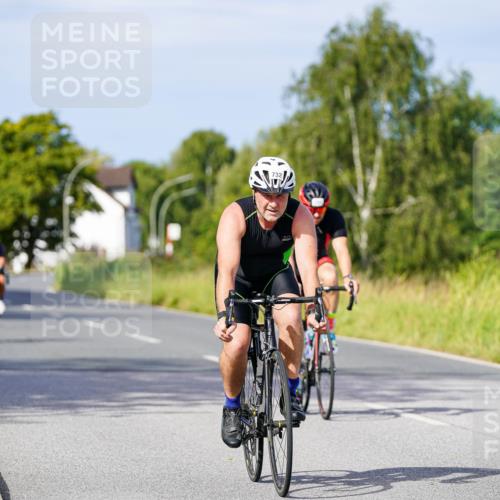 31.08.2025 - Elbe Triathlon Hamburg Michael Burmester http://msf.ph/oto/8677999 31.08.2025 10:32:28 Radfahren 732, 811, 919, 1185, 1208 meine-sportfotos.de