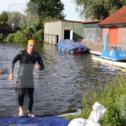 31.08.2025 - Elbe Triathlon Hamburg Luisa Fischer http://msf.ph/oto/8678000 31.08.2025 09:21:44 Schwimmen 494, 754 meine-sportfotos.de