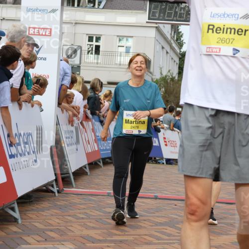 31.08.2025 - 21. Blankeneser Heldenlauf Strokosch-Dieckow http://msf.ph/oto/8678006 31.08.2025 10:26:51 Ziel 2057, 2364, 2013, 2749, 2607, 2646, 2478, 2380 meine-sportfotos.de