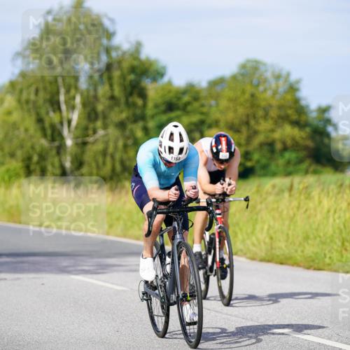 31.08.2025 - Elbe Triathlon Hamburg Michael Burmester http://msf.ph/oto/8678043 31.08.2025 10:32:36 Radfahren 786, 896, 932, 1168, 1174, 1185, 1226, 1240 meine-sportfotos.de