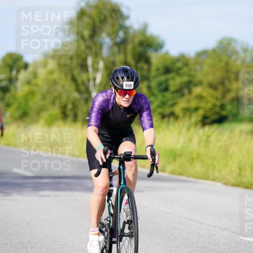 31.08.2025 - Elbe Triathlon Hamburg Michael Burmester http://msf.ph/oto/8678060 31.08.2025 10:32:40 Radfahren 786, 896, 932, 1168, 1174, 1226, 1240 meine-sportfotos.de