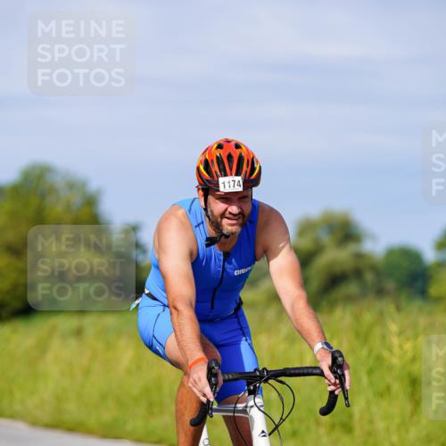 31.08.2025 - Elbe Triathlon Hamburg Michael Burmester http://msf.ph/oto/8678075 31.08.2025 10:32:42 Radfahren 786, 896, 1174 meine-sportfotos.de