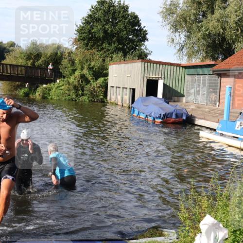 31.08.2025 - Elbe Triathlon Hamburg Luisa Fischer http://msf.ph/oto/8678086 31.08.2025 09:22:37 Schwimmen 710, 727, 766 meine-sportfotos.de