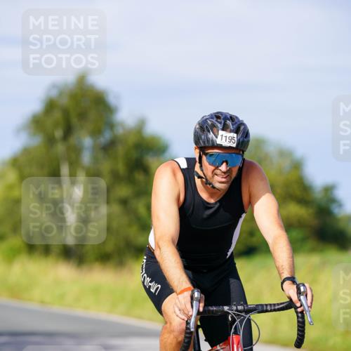 31.08.2025 - Elbe Triathlon Hamburg Michael Burmester http://msf.ph/oto/8678099 31.08.2025 10:32:51 Radfahren 804, 1195 meine-sportfotos.de