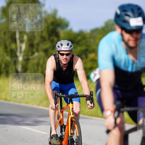 31.08.2025 - Elbe Triathlon Hamburg Michael Burmester http://msf.ph/oto/8678140 31.08.2025 10:33:10 Radfahren 1112, 1116, 1139, 1169, 1170, 1184, 1243 meine-sportfotos.de