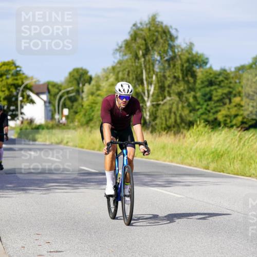 31.08.2025 - Elbe Triathlon Hamburg Michael Burmester http://msf.ph/oto/8678149 31.08.2025 10:33:13 Radfahren 1112, 1139, 1169, 1170, 1184, 1243 meine-sportfotos.de
