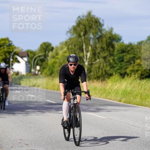 31.08.2025 - Elbe Triathlon Hamburg Michael Burmester http://msf.ph/oto/8678160 31.08.2025 10:33:15 Radfahren 1112, 1139, 1157, 1169, 1170, 1191 meine-sportfotos.de