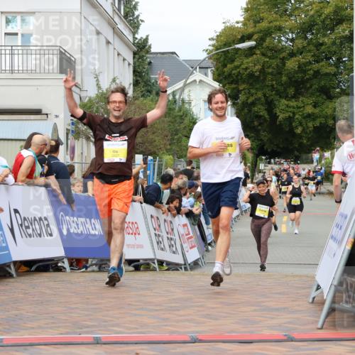 31.08.2025 - 21. Blankeneser Heldenlauf Strokosch-Dieckow http://msf.ph/oto/8678185 31.08.2025 10:32:17 Ziel 2418, 2131, 2182, 2627 meine-sportfotos.de