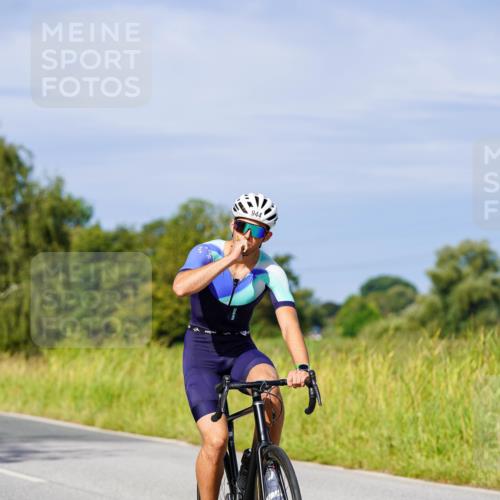 31.08.2025 - Elbe Triathlon Hamburg Michael Burmester http://msf.ph/oto/8678216 31.08.2025 10:33:25 Radfahren 826, 838, 850, 859, 908, 944, 1119, 1177, 1191, 1235, 1241 meine-sportfotos.de