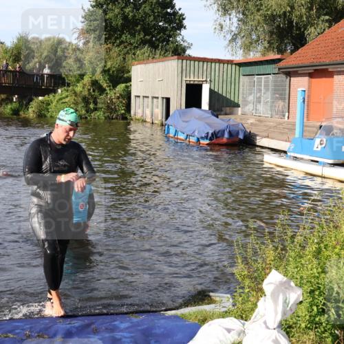 31.08.2025 - Elbe Triathlon Hamburg Luisa Fischer http://msf.ph/oto/8678222 31.08.2025 09:23:16 Schwimmen 744 meine-sportfotos.de
