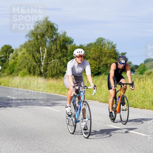 31.08.2025 - Elbe Triathlon Hamburg Michael Burmester http://msf.ph/oto/8678247 31.08.2025 10:33:30 Radfahren 826, 838, 850, 859, 908, 1211, 1235, 1241 meine-sportfotos.de