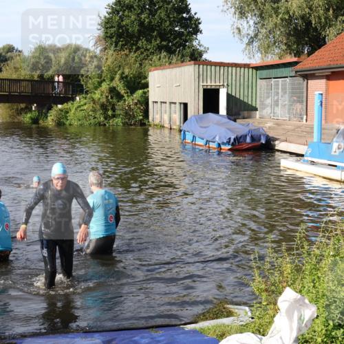 31.08.2025 - Elbe Triathlon Hamburg Luisa Fischer http://msf.ph/oto/8678250 31.08.2025 09:23:53 Schwimmen 701, 775 meine-sportfotos.de