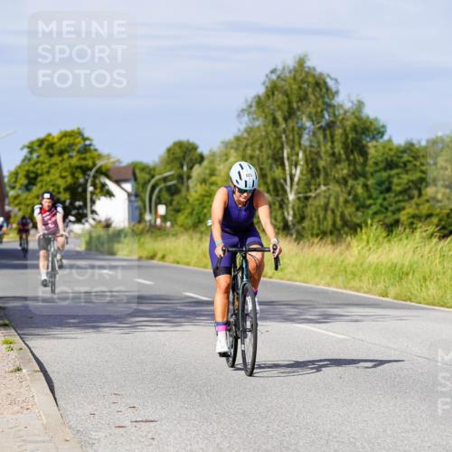31.08.2025 - Elbe Triathlon Hamburg Michael Burmester http://msf.ph/oto/8678293 31.08.2025 10:33:43 Radfahren 758, 820, 823, 825, 869, 1223 meine-sportfotos.de