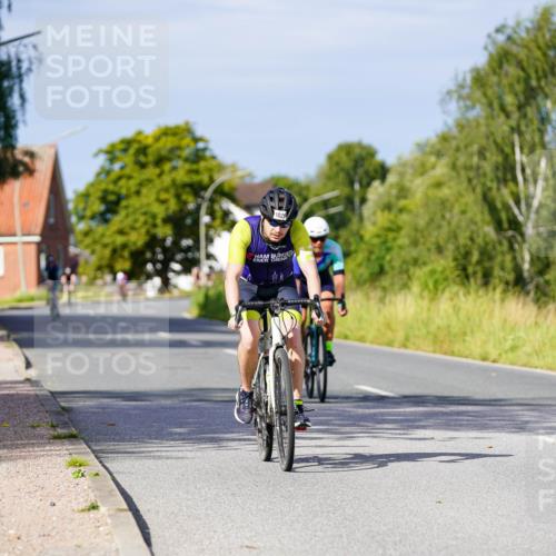 31.08.2025 - Elbe Triathlon Hamburg Michael Burmester http://msf.ph/oto/8678306 31.08.2025 10:33:54 Radfahren 1025, 1238 meine-sportfotos.de
